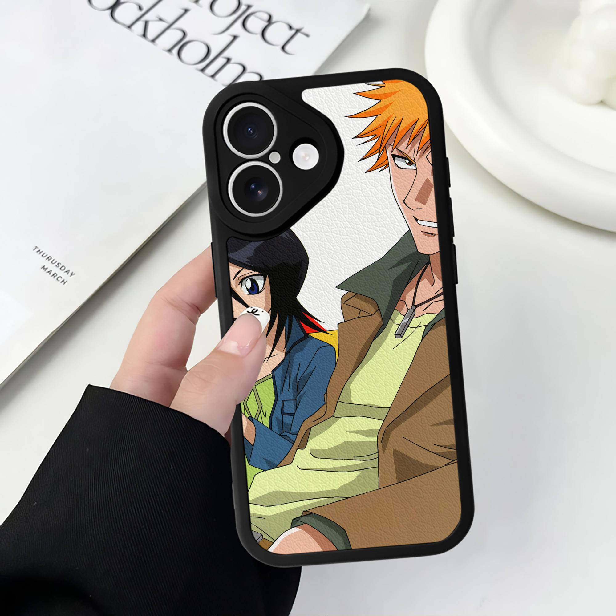 （画像用） ブリーチ BLEACH 【iPhone 16シリーズ対応】シリコンスマホケース（レザー調） 材質：シリコン